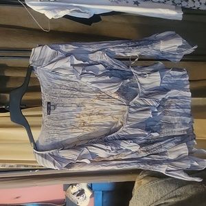 Piano vintage Purple Floral Crinkle and ruffle boho wrap top.  Women's L